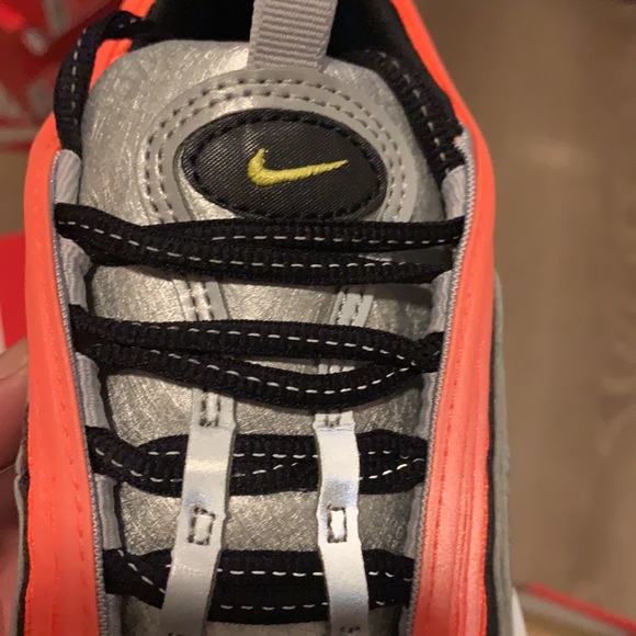 97 Airmax GS - Picture 2 of 8